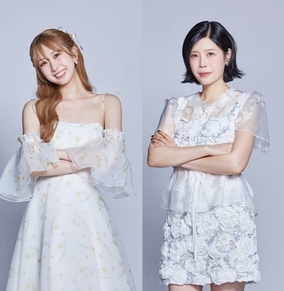 '2025 한일가왕전' 출신 가수 전유진(왼쪽)과 린이 MBN 예능프로그램 '2026 한일가왕전'의 특별 심사위원으로 활약한다. /크레아 스튜디오