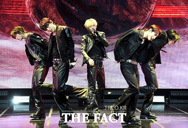 키빗업은 8일 오후 6시 첫 EP 앨범 'KEYVITUP'를 발매한다. /박상민 기자