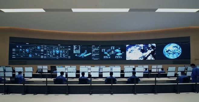 한국수소연합과 포스코홀딩스, 포스코, 에어리퀴드, 효성중공업, SK이노베이션E&S, 현대자동차 관계자들이 중국 내몽골 자치구 츠펑시에 위치한 그린수소 생산 기업 인비전을 방문했다. 사진=인비전 제공