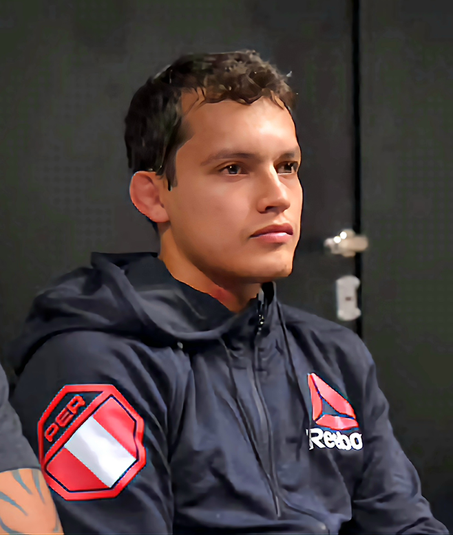 움베르토 반데나이가 2018년 11월 아르헨티나 부에노스아이레스의 에스타디오 마리 테란 데웨이스에서 UFC 파이트 나이트 140 출전을 기다리고 있다. 사진=Getty Images=연합뉴스 제공