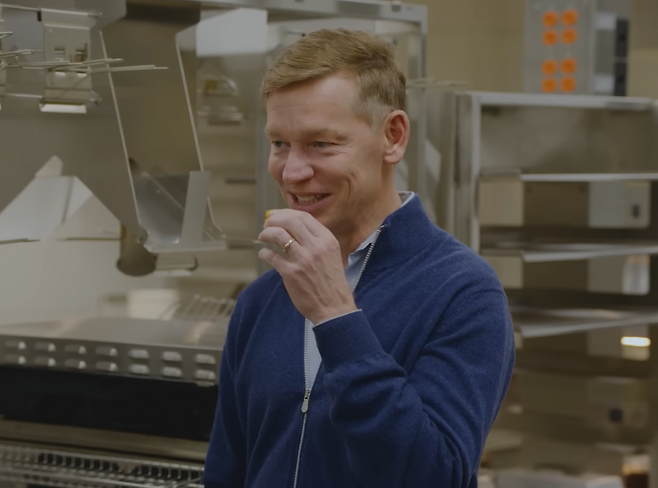 크리스 켐프친스키 맥도날드 최고경영자(CEO) [월스트리트저널 보도화면 갈무리]