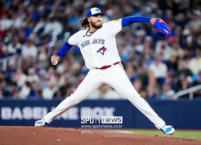 ▲ 폰세는 재활로 버텨볼 수 있다는 실낱 같은 희망을 가지고 LA를 방문했으나 결론적으로 기적은 없었다