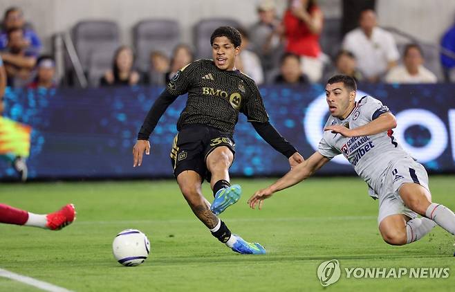 멀티골을 맛본 LAFC의 다비드 마르티네스 [AFP=연합뉴스]