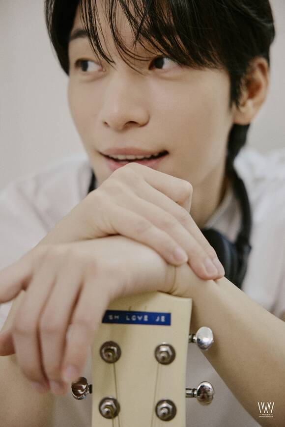 배우 위하준이 최근 서울 강남구 한 카페에서 <더팩트>와 만나 tvN 월화드라마 '세이렌'과 관련된 이야기를 나눴다. /엠에스팀엔터테인먼트