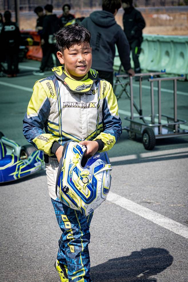 ▲ 유소년 카트 레이싱 선수 박도율(무안 행복초·프로젝트 K) [대한자동차경주협회]