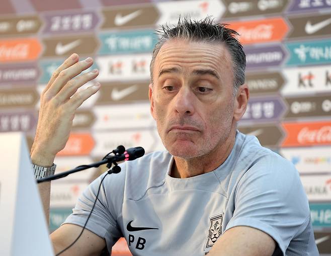 파울루 벤투 전 한국축구대표팀 감독이 가나 대표팀 지휘봉을 잡을 가능성이 제기됐다. 스포츠동아 DB