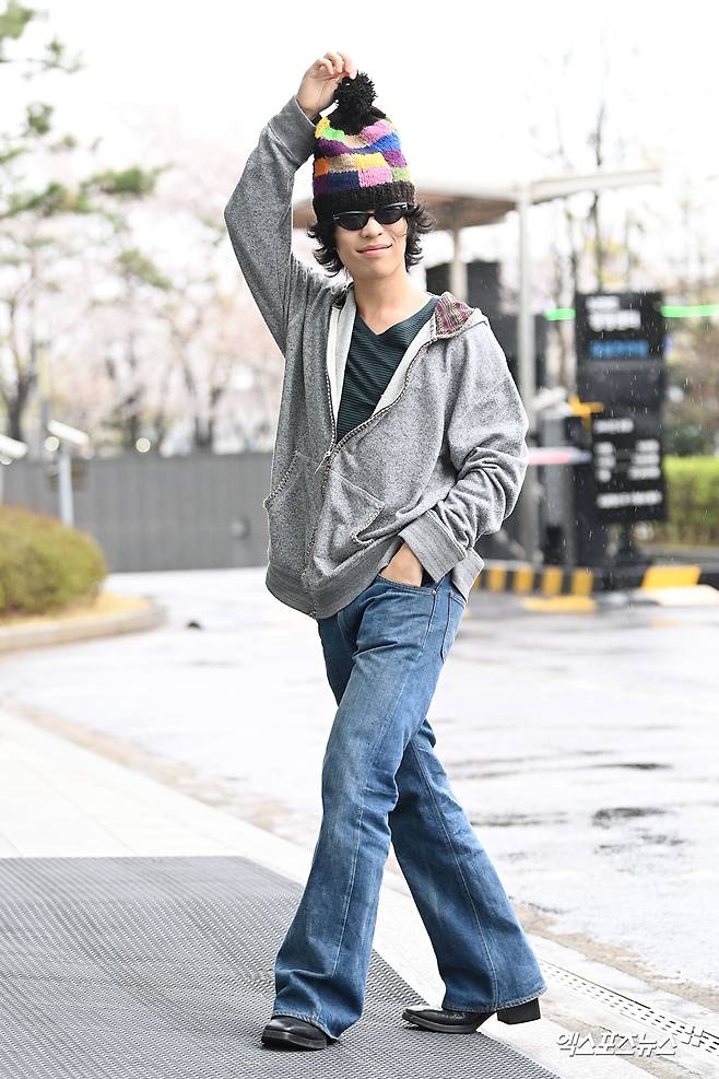 악뮤 이찬혁 '등장부터 남다른 패션센스 선보여'