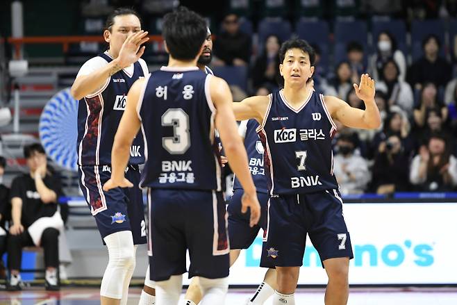 KCC 최준용, 허웅, 허훈. 사진=KBL