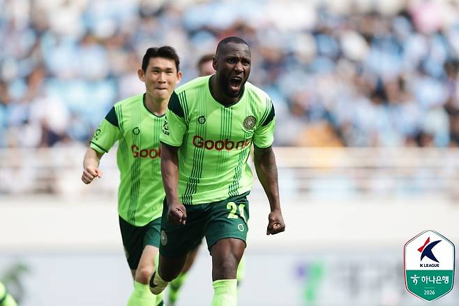 수원삼성의 다음 상대 김포FC는 체력과 투지가 좋은 팀이다. (한국프로축구연맹 제공)