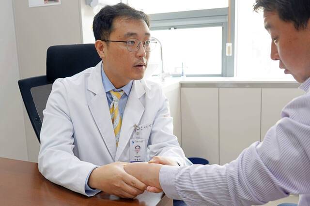 민슬기 연세스타병원 정형외과 원장