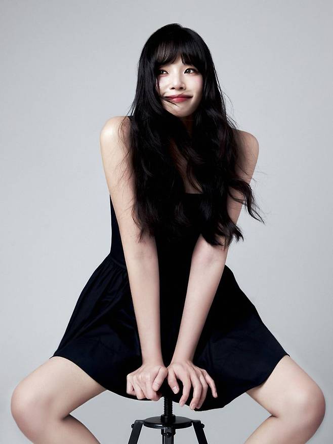 [서울=뉴시스] 윤마치. (사진 = 디온리센트 제공) 2026.04.11 photo@newsis.com *재판매 및 DB 금지