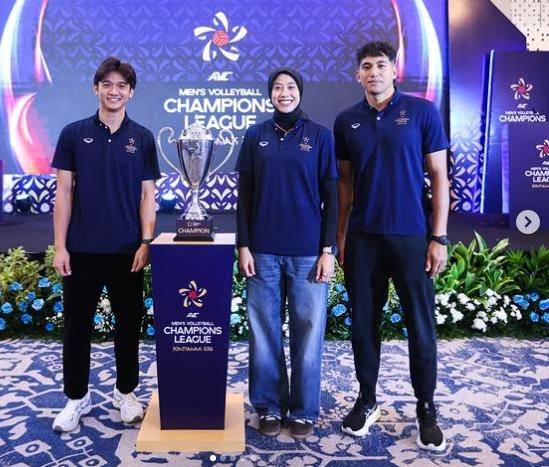 AVC 남자 챔피언스리그 조 추첨식에 참석한 메가(중앙) [AVC 홈피 캡처. 재판매 및 DB 금지]