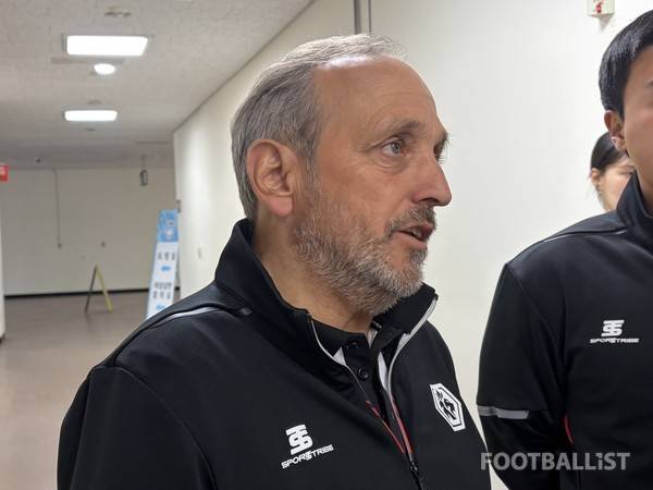 루이 퀸타 충북청주 감독. 김진혁 기자