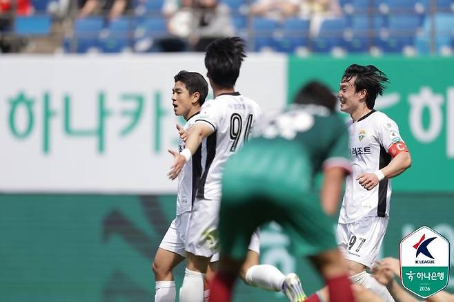[서울=뉴시스] 프로축구 K리그1 강원FC의 김대원. (사진=한국프로축구연맹 제공) 2026.04.12. photo@newsis.com *재판매 및 DB 금지
