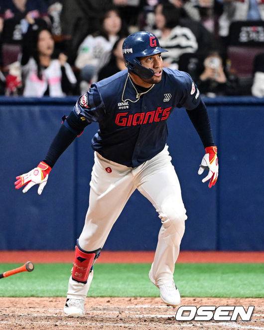 [OSEN=지형준 기자] 롯데 레이예스. 2026.04.11 /jpnews@osen.co.kr