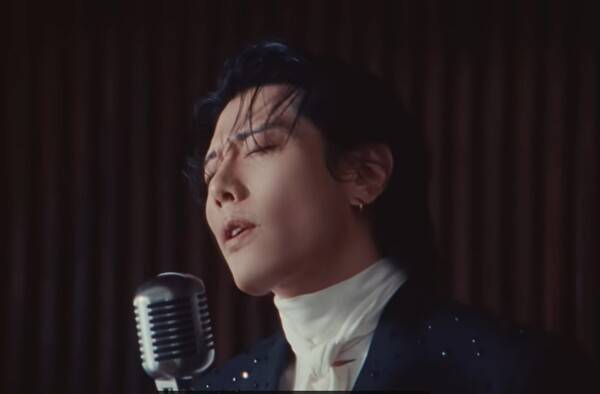 사진=박효신 'AE' 공식 뮤직비디오 캡처