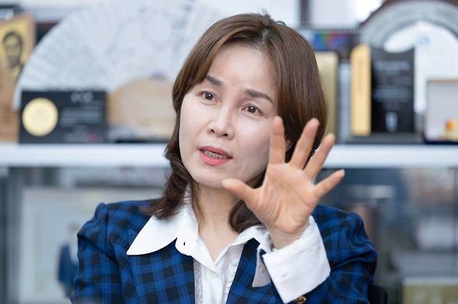 임오경 더불어민주당 의원이 지난 7일 국회 의원회관에서 쿠키뉴스와 인터뷰하고 있다. 임은재 기자