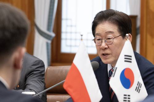 이재명 대통령이 13일 청와대에서 열린 한국-폴란드 확대회담에서 발언하고 있다. [김호영 기자]