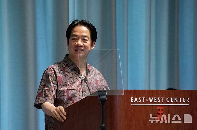 [하와이=AP/뉴시스]라이칭더 대만 총통이 오는 22일부터 27일까지 아프리카 내 유일한 수교국인 에스와티니를 국빈 방문한다. 사진은 라이 총통이 2024년 11월 1일(현지시각) 미국 하와이 싱크탱크 동서센터(EWC)에서 연설하는 모습. 2026.04.03