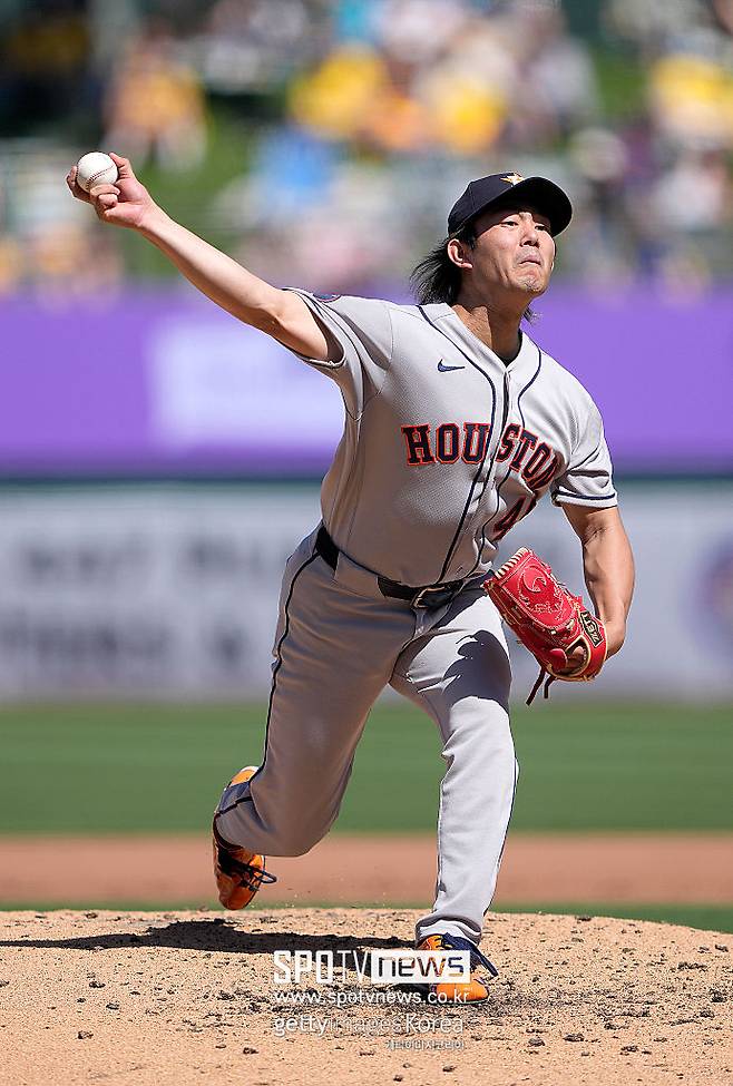 ▲ 이마이는 11일 시애틀전에서&nbsp; ⅓이닝 1피안타 4볼넷 3실점이라는 최악의 투구를 한 뒤 조기 강판됐다.