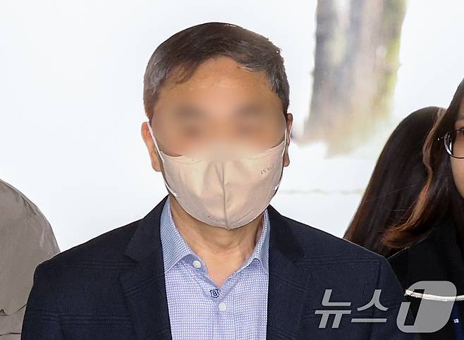 10조 원대 전분 및 당류(전분당) 가격 담합 의혹을 받는 임 모 대상 대표가 14일 서울 서울중앙지법에서 열린 구속 전 피의자 심문(영장실질심사)에 출석하고 있다. 2026.4.14 ⓒ 뉴스1 최지환 기자