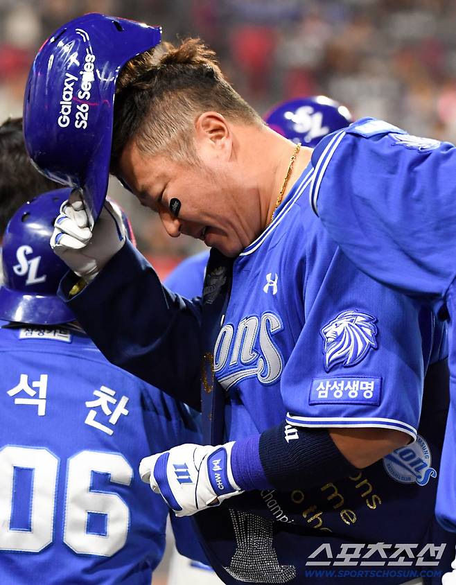 8일 광주 기아챔피언스필드에서 열린 KIA와 삼성의 경기. 4회초 1사 1루 삼성 최형우가 투런포를 날린 뒤 환호하고 있다. 광주=박재만 기자 pjm@sportschosun.com/2026.04.08/