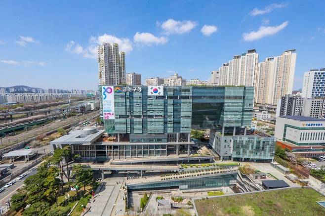 금천구청 전경. 금천구 제공.