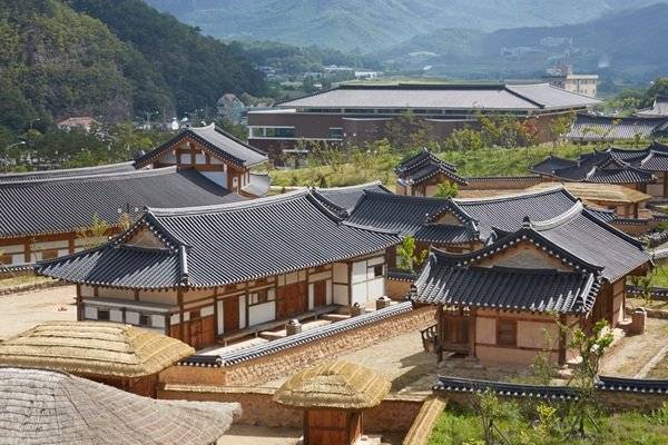 청송 한옥 스테이지 안(安)