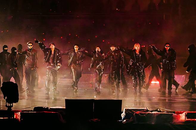 그룹 방탄소년단(BTS)이 11일 오후 고양시 일산서구 고양종합운동장 주경기장에서는 'BTS 월드투어 '아리랑' 인 고양'에서 공연을 하고 있다. [사진 빅히트뮤직]