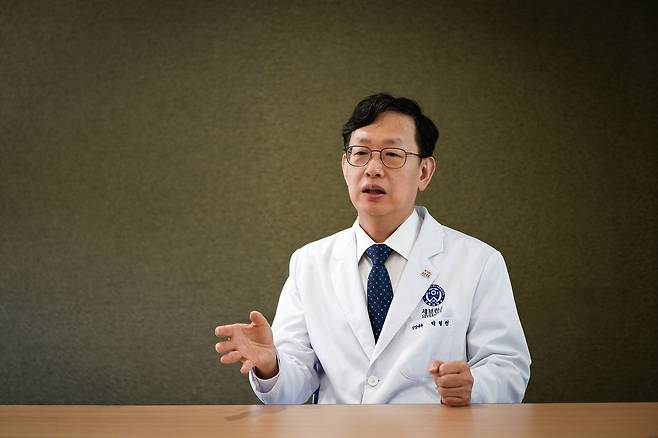 박형천 강남세브란스병원 신장내과 교수는 “말기 콩팥병으로 투석을 하는 원인 70%는 당뇨병·고혈압 탓”이라고 말했다. 사진 강남세브란스병원