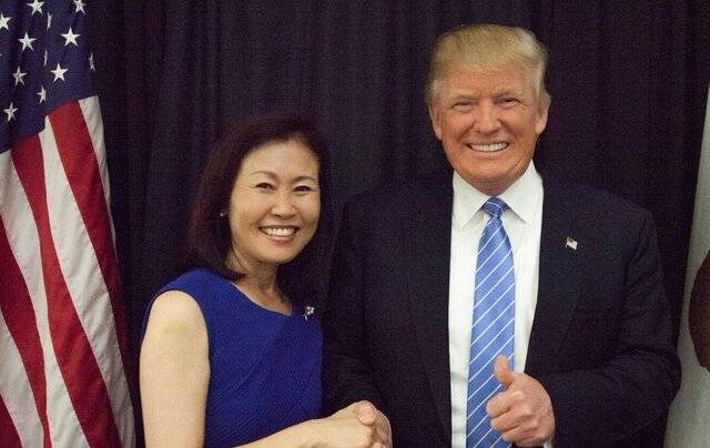트럼프 대통령과 미셸 박 스틸 전 미 연방 하원의원. 스틸 전 의원 X(엑스) 갈무리