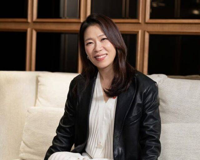 염혜란 / 렛츠필름, 아우라픽처스