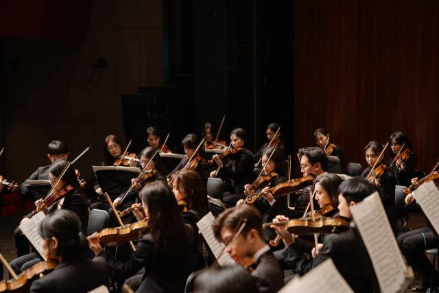 KNN방송교향악단 모습. KNN방송교향악단 제공