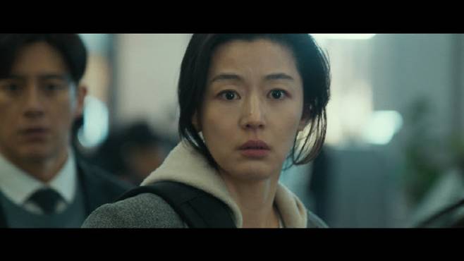 영화 '군체'의 한 장면.(사진=쇼박스)