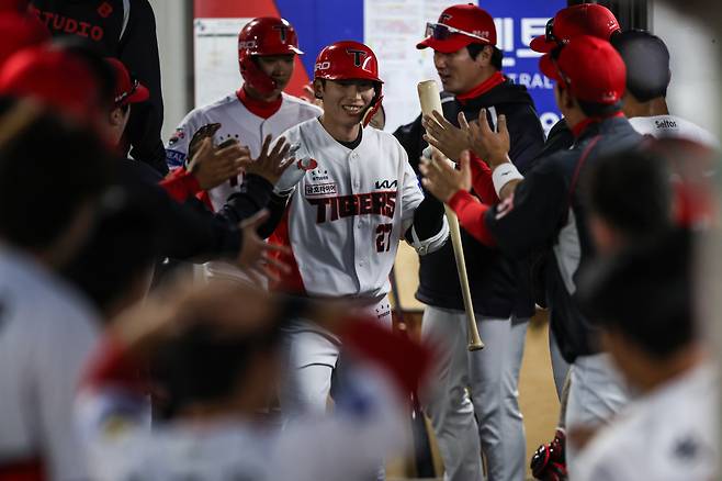 투런 홈런을 친 KIA 타이거즈 김호령. 사진제공=KIA 타이거즈