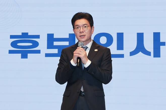 정원오 더불어민주당 서울시장 후보가 13일 서울 강남구 건설회관에서 서울도시정비조합협회 주최로 열린 정책 제안 간담회에서 인사말을 하고 있다. [연합]