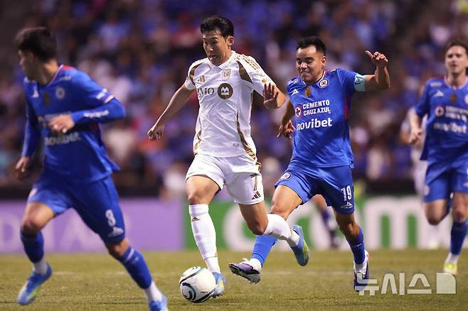 [푸에블라=AP/뉴시스] 미국 프로축구 메이저리그사커(MLS) 로스앤젤레스FC(LAFC)의 손흥민. 2026.04.14.