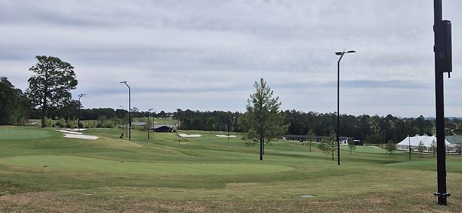 타이거 우즈가 설계한 9홀 코스를 품은 오거스타 시립 골프코스 ‘더 패치’ 전경.