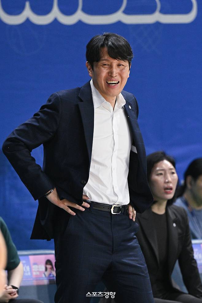 위성우 감독 | WKBL 제공
