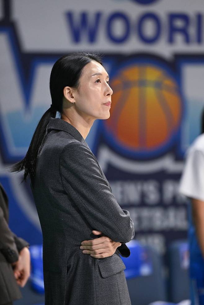 전주원 아산 우리은행 감독. /사진=WKBL 제공