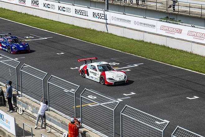 질주하는 머신 [슈퍼레이스 제공. 재판매 및 DB 금지]