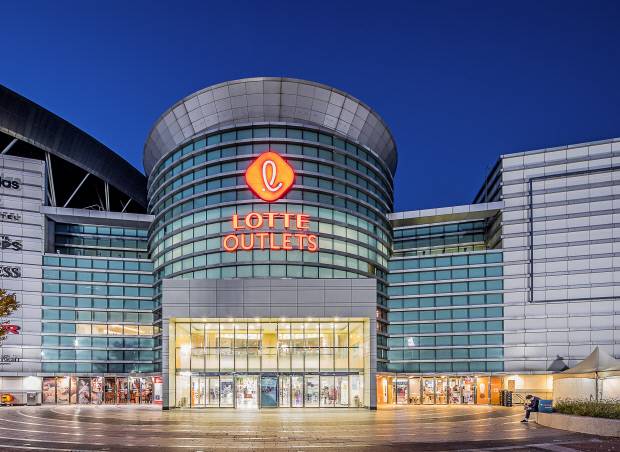 롯데아울렛 광주월드컵점 전경