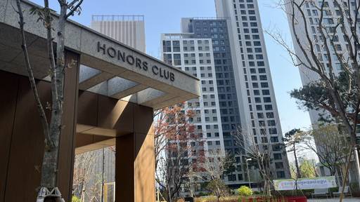 '철산자이 브리에르' 단지 내 '아너스 클럽(경로당)'./성채리 인턴기자