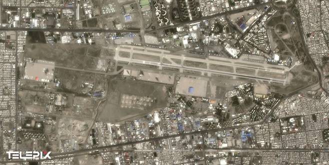 지난 4월 3일 텔레픽스 AI 위성 ‘블루본’으로 촬영한 이란 메흐라바드 공항. 텔레픽스 제공