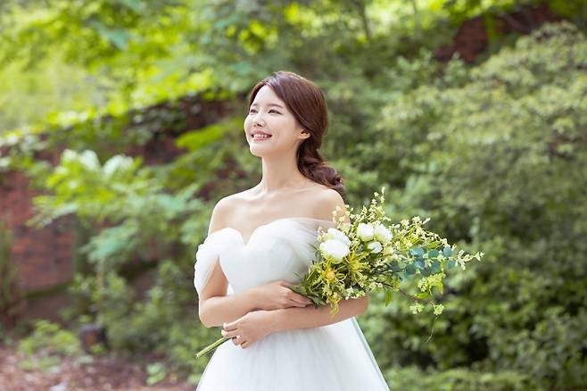 '독신 파티'를 여는 지인으로부터 축의금 요구를 받은 직장 동료가 황당함을 표했다. /사진=게티이미지뱅크