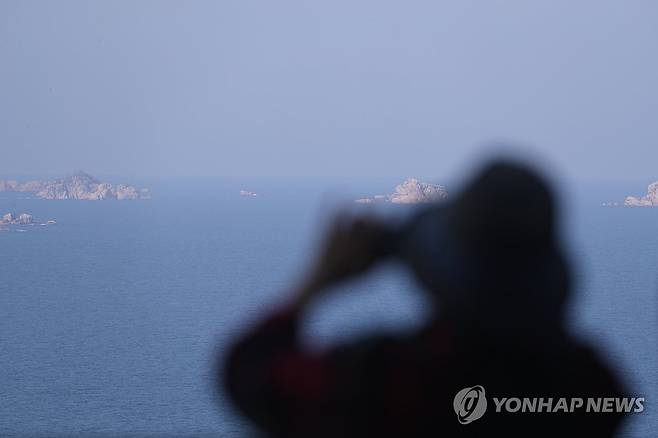 고성 통일전망대 '북적' [연합뉴스 자료사진]