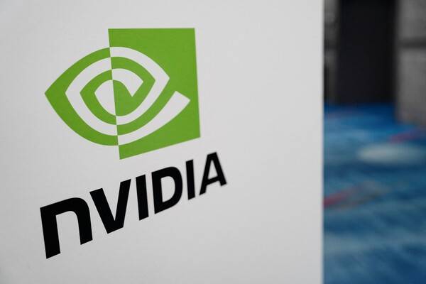 미국 텍사스주 휴스턴에서 열린 CERAWeek 에너지 컨퍼런스에서 엔비디아(Nvidia Corporation) 로고가 전시되어 있다. [출처=연합뉴스]