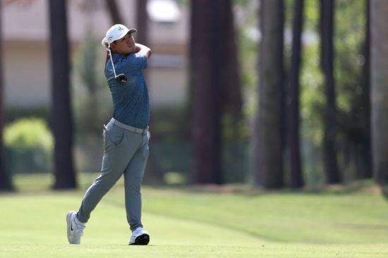 김시우가 RBC 헤리지티 1라운드 15번 홀에서 샷을 하고 있다. 힐튼 헤드 아일랜드=AFP연합뉴스