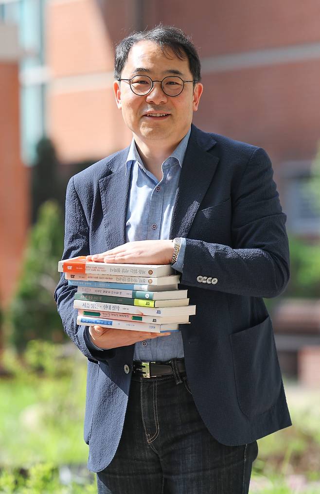 철학교사 안광복/장경식 기자
