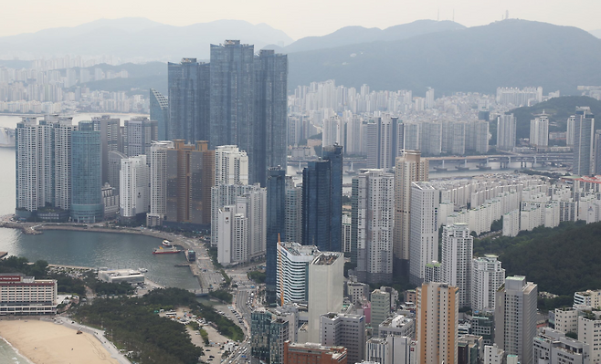 부산 해운대구의 아파트 밀집 지역. 뉴스1